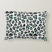 真新しい緑の黒いヒョウのアニマルプリントパターン アクセントクッション (裏面)
