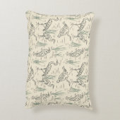 真昼のエグレット – 川に沿って – 鳥のパターン。 アクセントクッション (裏面(縦))