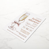 真珠とプロセッコのブライダルシャワーの招待 箔招待状 (回転した状態)