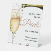 真珠とプロセッコブライダルシャワー真珠の数 台座サイン (正面)