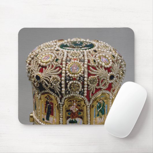 真珠と置かれ、大切な留め釘王冠 マウスパッド (マウス)