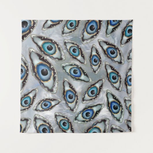 真珠に付いた悪い眼のパターンの地球と結晶 タペストリー (正面(横))