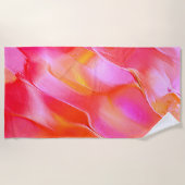 真珠のようなピンクとオレンジの磨かれた岩 ビーチタオル (正面)