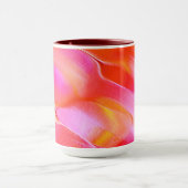 真珠のようなピンクとオレンジの磨かれた岩 マグカップ (中央)