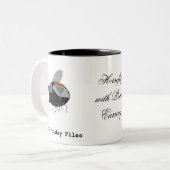 真珠のイヤリングを持つアブ ツートーンマグカップ (正面左)