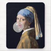 真珠のイヤリング吹を持つ女の子はバブルガム マウスパッド (正面)