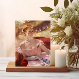 真珠のネックレスを持つ女性 |メアリー・カッサット ポストカード