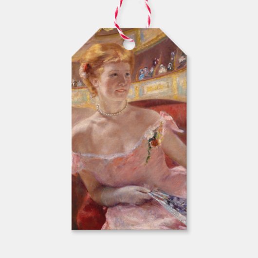 真珠のネックレス&ピンクドレスを着たアメリカ人女性 ギフトタグ (正面)