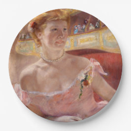 真珠のネックレス&ピンクドレスを着たアメリカ人女性 ペーパープレート