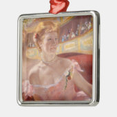 真珠のネックレス&ピンクドレスを着たアメリカ人女性 メタルオーナメント (左)