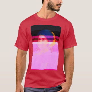 真珠の指輪を持つ女の子 Tシャツ