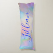 真珠の母に青のモノグラム名 | ボディピロー (正面縦)