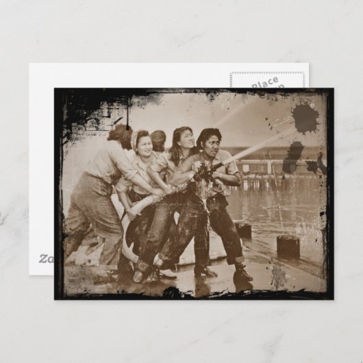 真珠湾攻撃の女性消防士 12月7日 ポストカード (正面/裏面)