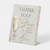 真珠・プロセッコお願い一つ御札を取りなさい 台座サイン (正面)