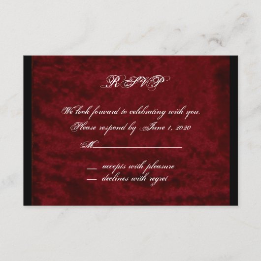 真紅のヴェルベットに佇むゴシックな天使の応答カード 出欠カード (正面)