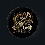 真鍮ビートトランペットプレーヤー溝 缶バッジ<br><div class="desc">トランペットの青々とした音を生はっきりしたき、呼吸する人にとって、真鍮ビートデザインは音楽に対する愛を見せるのに最適な方法である。あなたはジャズミュージシャン、マーチングバンドメンバー、オーケストラ奏者、真鍮ファンなど祝、このデザインはトランペットのパワーとエネルギーを持ち、音楽史上で最も象徴的な楽器の一つである。</div>