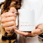 真間 | Chic Bohoスクリプトとハート（キッズ名） コーヒーマグカップ<br><div class="desc">このボホスタイリッシュテラコッタマグはモダンシックな走り書きハートと"ママ"と書かれたスクリプトタイポグラフィを備えている。シンプルエレガント文字は子の名前を表示する。お母さんにとって最高の母の日の贈り物お気に入りの!</div>