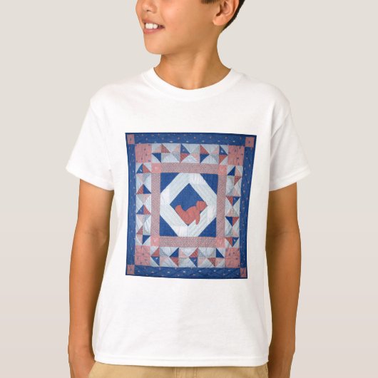 眠いくまのキルト Tシャツ (正面)