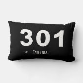 眠いくもの巣設計者向けのメッセージ404および301 ランバークッション (裏面)