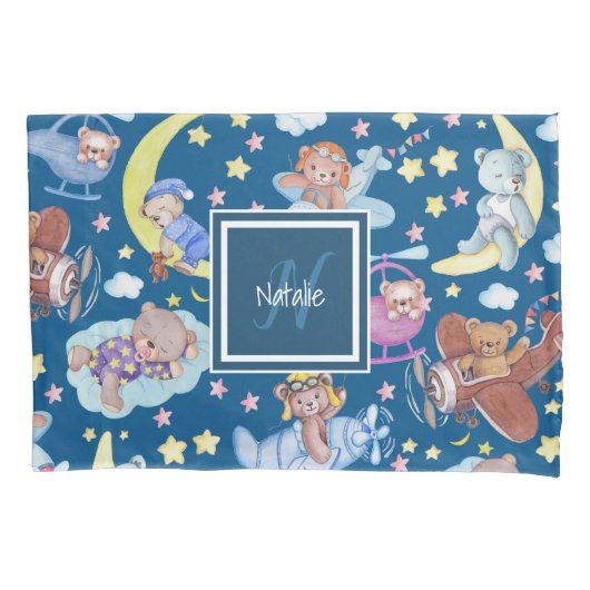 眠いテディベアが飛行機の夢を飛んでいる見る 枕カバー (正面)