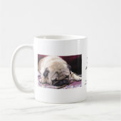 眠いパグのコーヒー・マグ コーヒーマグカップ (左)