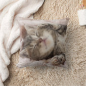 眠い子ネコ クッション (ブランケット)