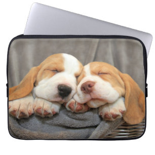 眠い子犬 ラップトップスリーブ