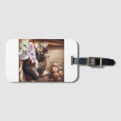 眠い子猫の花とスーツケース ラゲッジタグ (正面横)