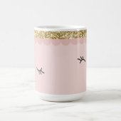 眠い目を閉じた開いた睫毛金ゴールド淡い色のピンク コーヒーマグカップ (中央)