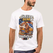 眠っているクマ 昼寝中 かわいいクマ ユーモア Tシャツ (正面)
