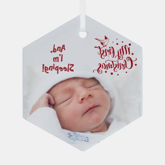 眠っているベビーの写真マイ初めてのクリスマスレッド引用文 ガラスオーナメント (裏面)