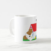 眠っている子犬の犬小屋 かわいいペット コーヒーマグカップ (正面左)