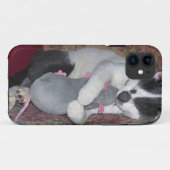 眠っている子猫 Case-Mate iPhoneケース (裏面(横))