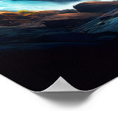 眠っている巨人、火山の静寂 ポスター (角)