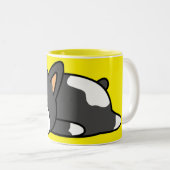 眠っている犬 ツートーンマグカップ (正面右)