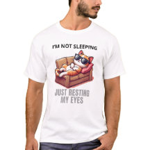 眠ってない目を休んでいるだけパパ