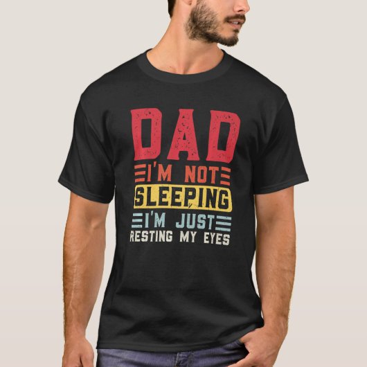 眠ってない目を太らせてるだけ Tシャツ (正面)