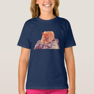眠るオレンジタビー猫 Tシャツ
