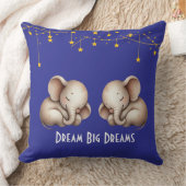 眠るボホゾウが大きな夢を見る クッション (ブランケット)