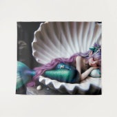 眠るメライド タペストリー (正面(横))