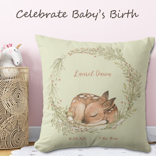 眠る鹿の赤ちゃん 春の葉のリース クッション