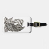 眠れる天使が石の上に ラゲッジタグ (正面横)