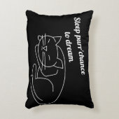 眠れる猫の夢を見るチャンス アクセントクッション (正面(垂直))