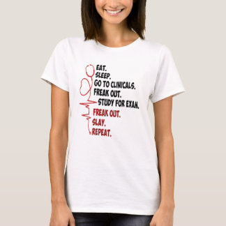 眠食べるクリニカル、ナース恋人に行く Tシャツ
