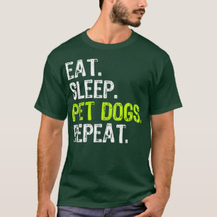 眠食べるペット犬の繰り返し恋人オーナーギフトおもしろい Tシャツ