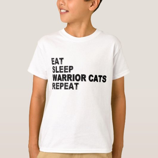 眠食べる戦士の猫が繰り返す Tシャツ (正面)