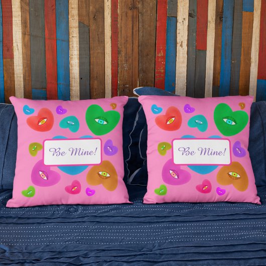 眼球数々の付きカラーハートラブバレンタイン クッション