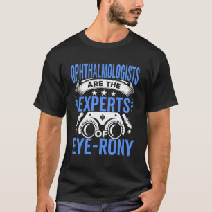 眼科医の眼鏡検査の専門家 Tシャツ