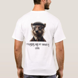 眼鏡が私の特徴的な顔だ Tシャツ