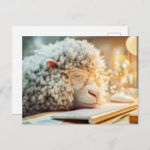 眼鏡でコンピューターで眠っている羊 シーズンポストカード (正面/裏面)